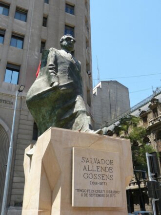 pomnik Salvadora Allende