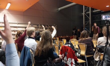 finałowe głosowanie w trakcie Slamu