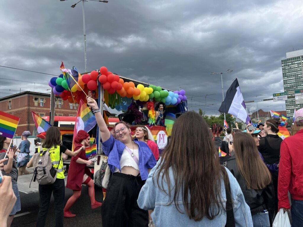 Zrobieni na szaro - zdjęcie do artykułu, marsz równości 2025 /fot. Eden Król