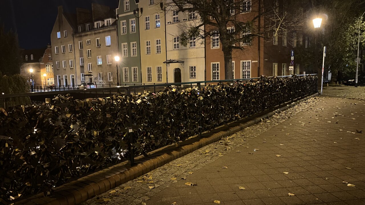 Most Chlebowy Gdańsk trójmiasto most zabytek most kłódek most miłości Stare Miasto