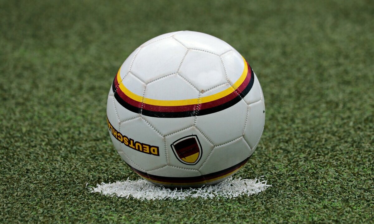 piłka nożna boisko