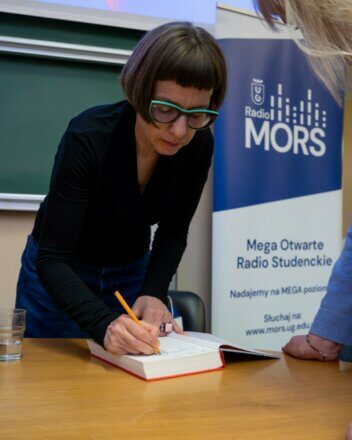 Mediaucze(L)ni - Grzebałkowska
